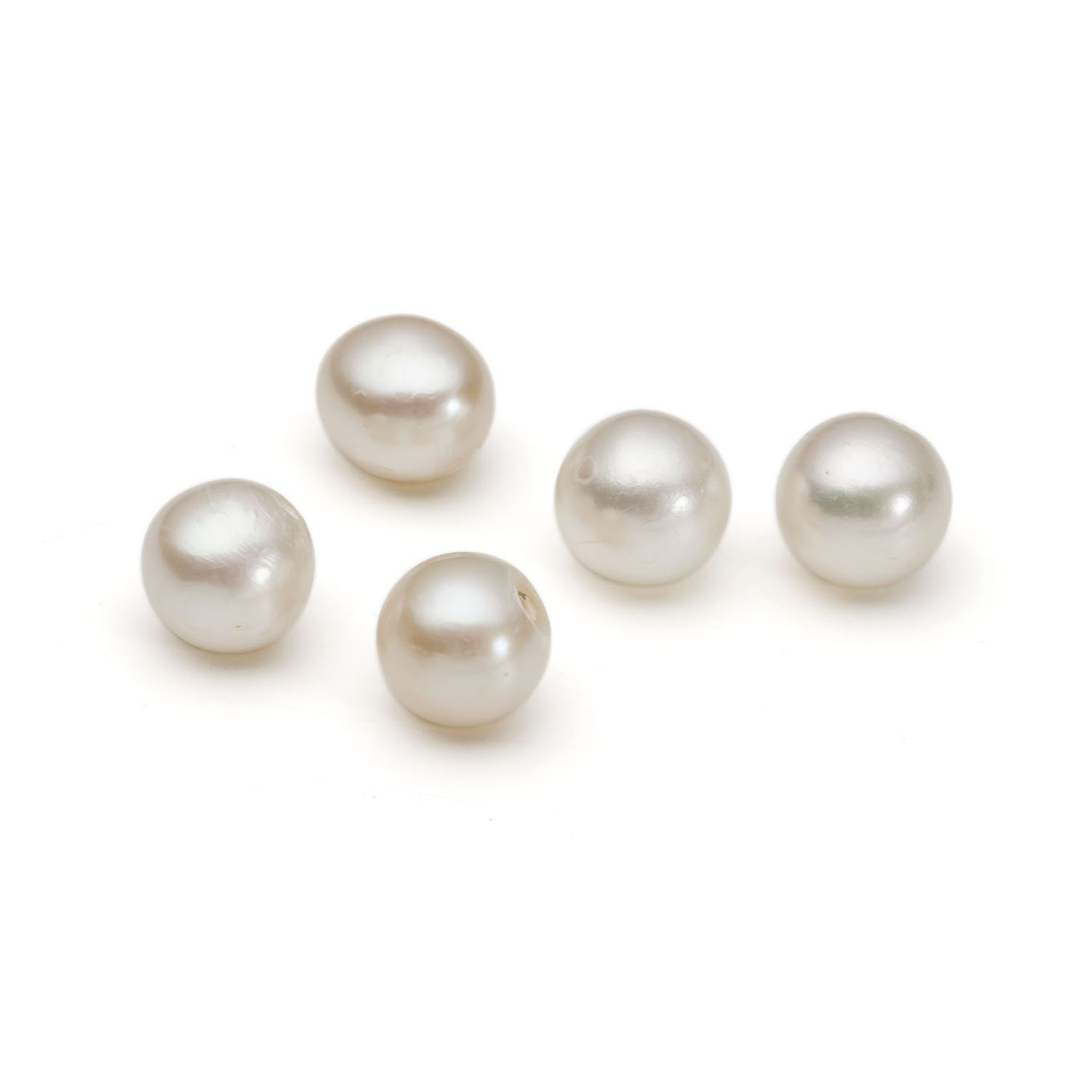Cultured Freshwater Half Drilled White Pearls, 5.5-6mm Roundish