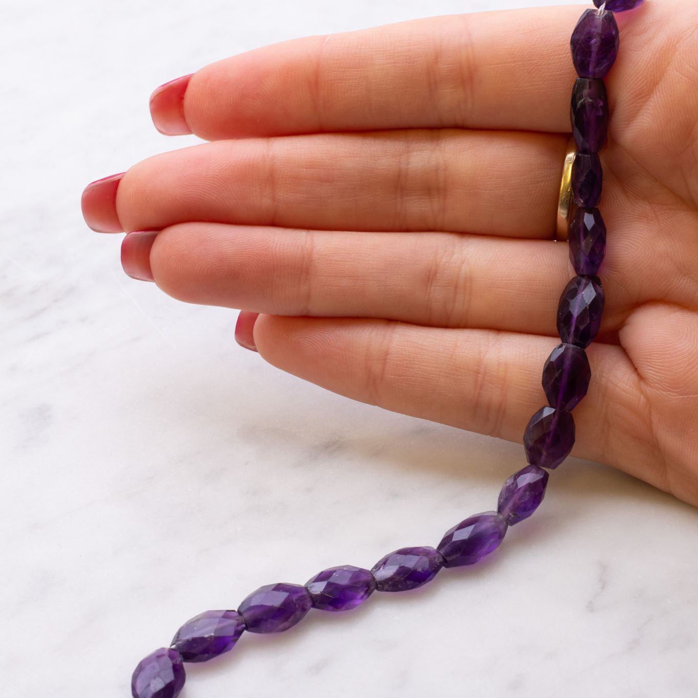 b201-amethyst-faceted-oval-bead-kernowcraft-example.jpg