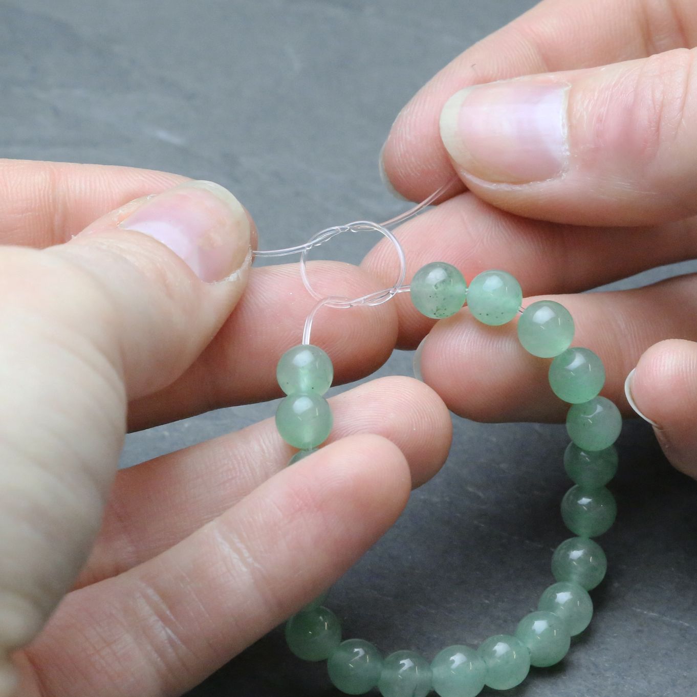 How to Tie Stretchy Bracelet Strings so They Stay Together : DIY Jewelry &  Necklaces 