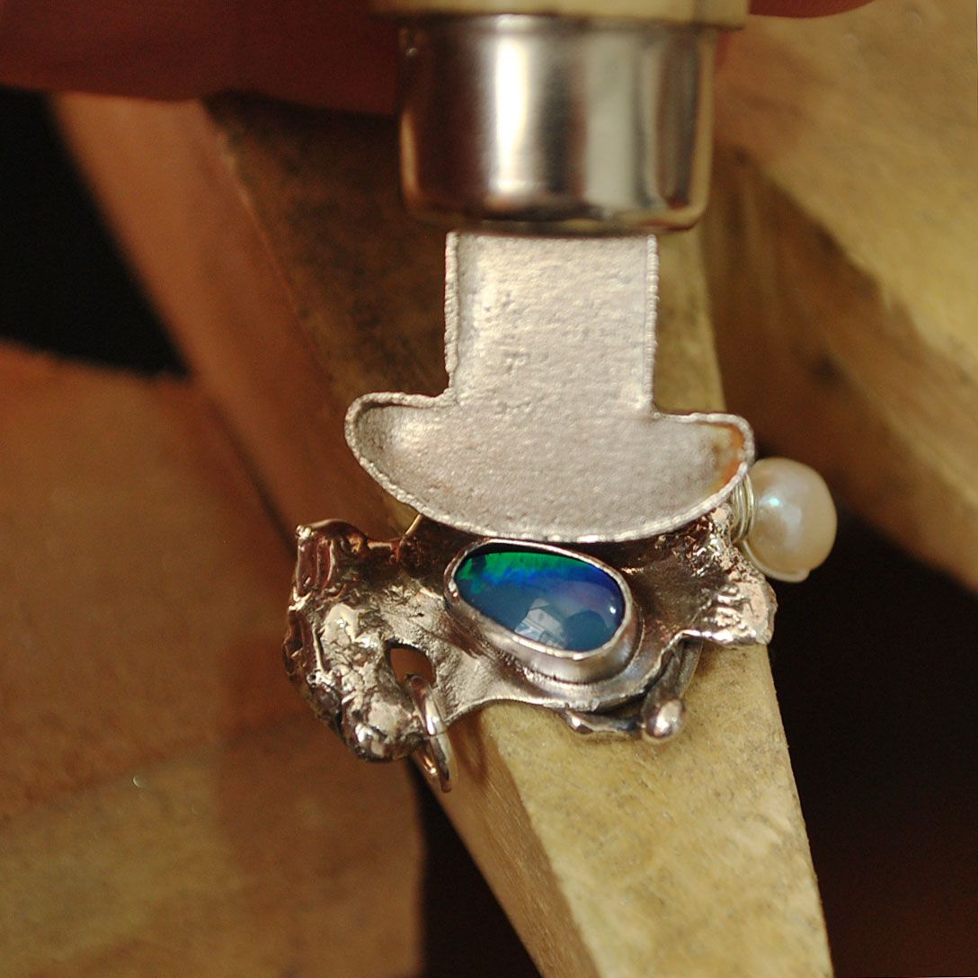 Studio Notes: Decorative Bezel Wire for Gemstone Settings, Jewelry