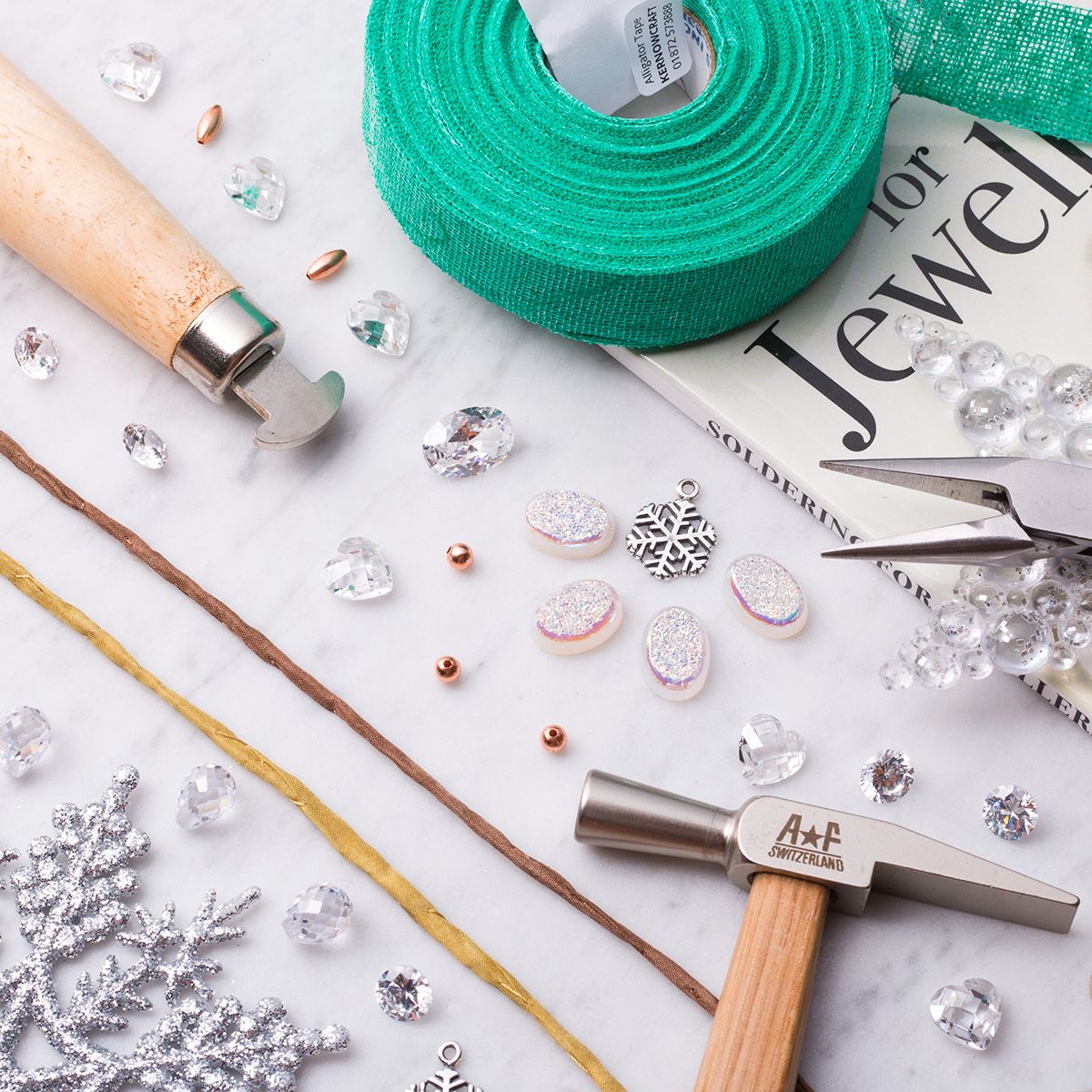 10 Packaging Tips For Your Handmade Jewellery