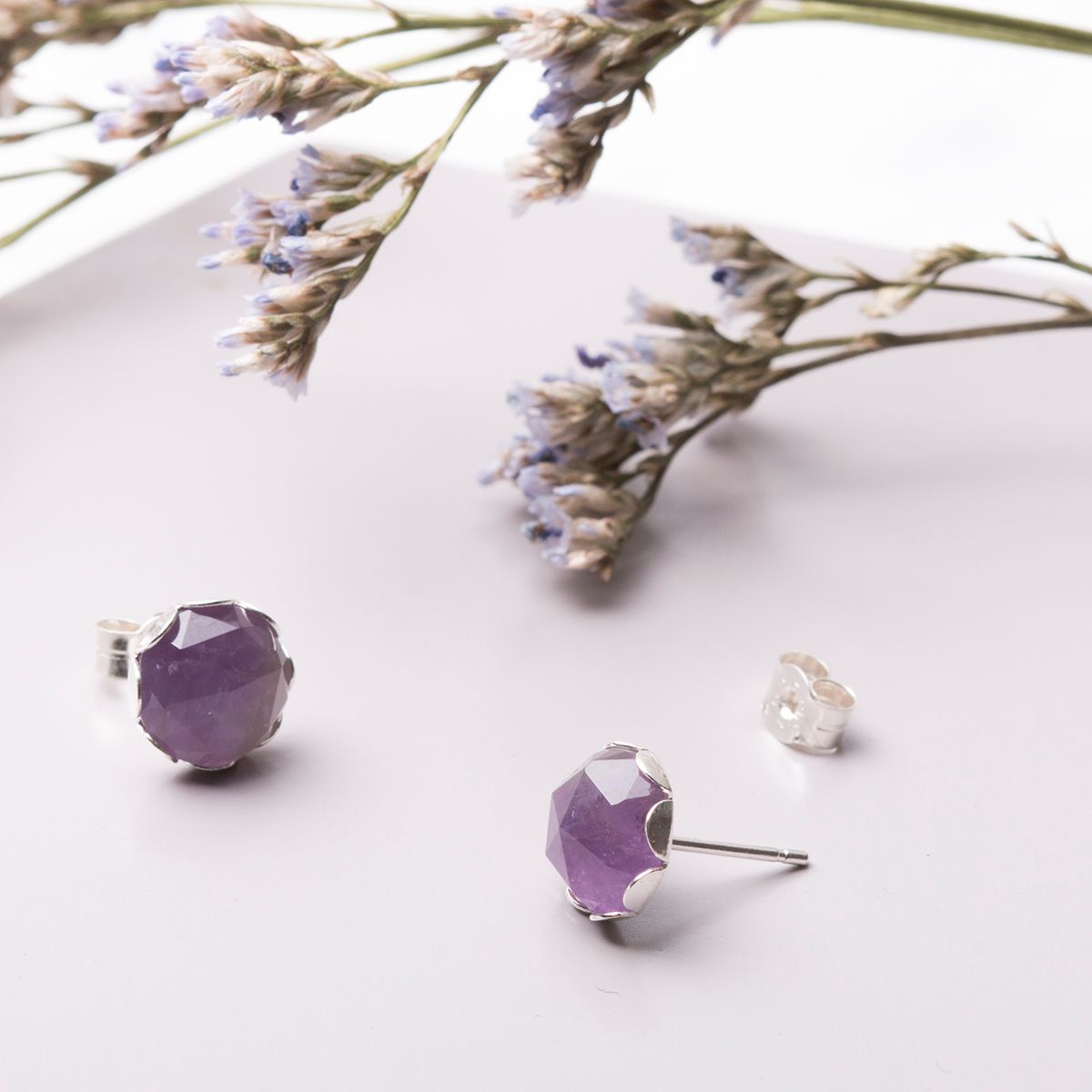 Amethyst Petal Earstuds