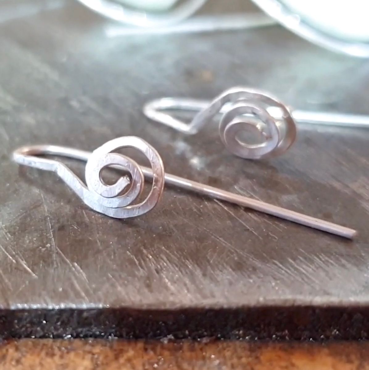 2 Ways To Make Wire Earrings