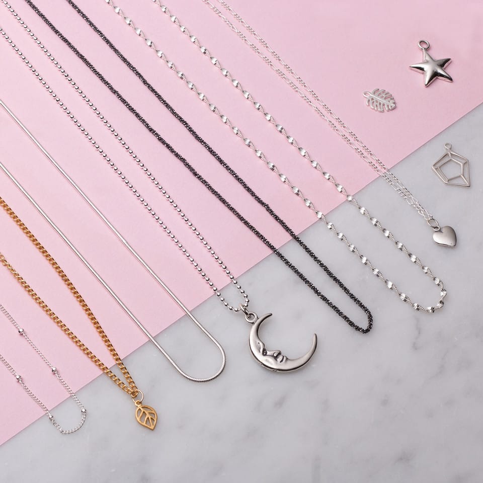 12 Types of Necklace Chains Explained