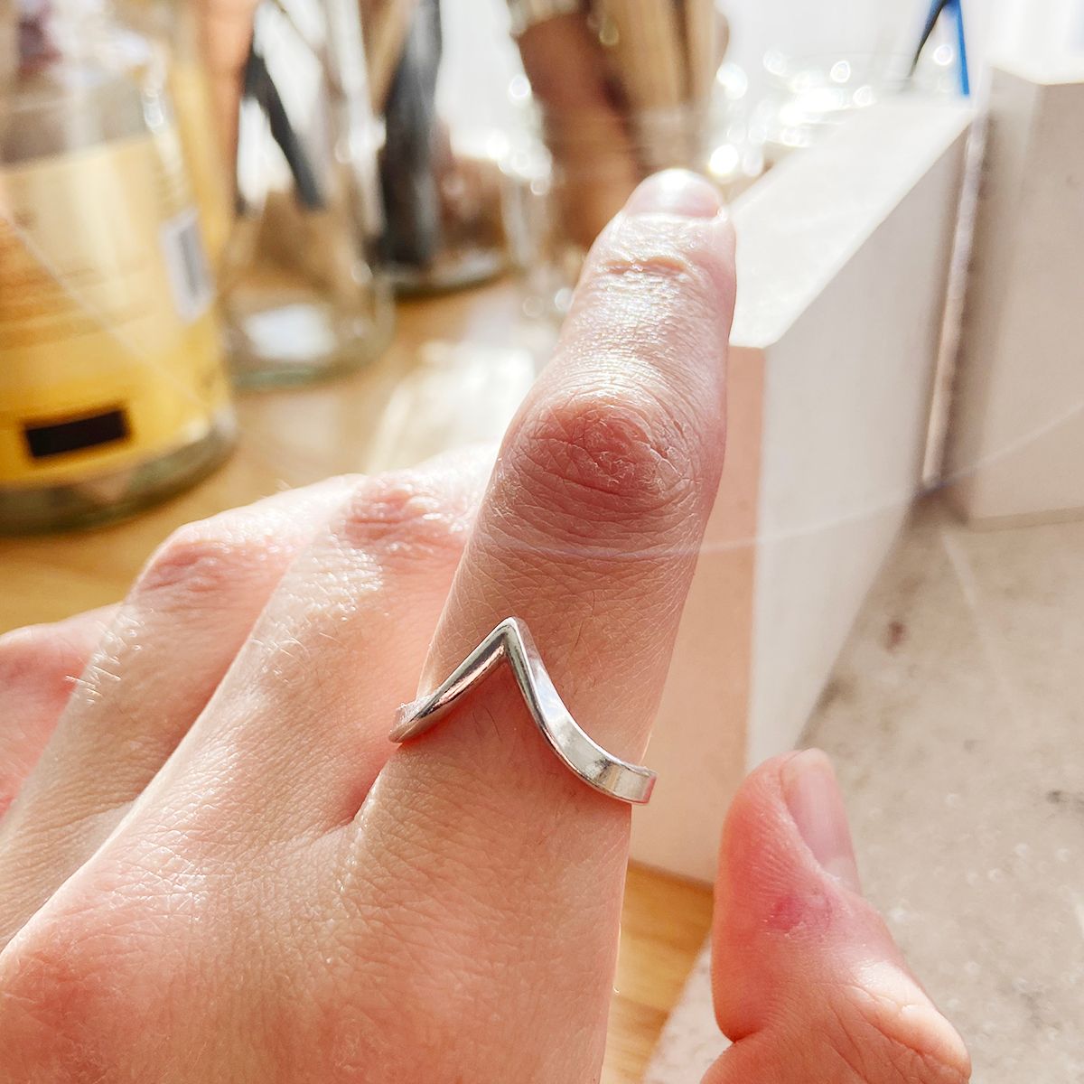 Deep wishbone fashion ring