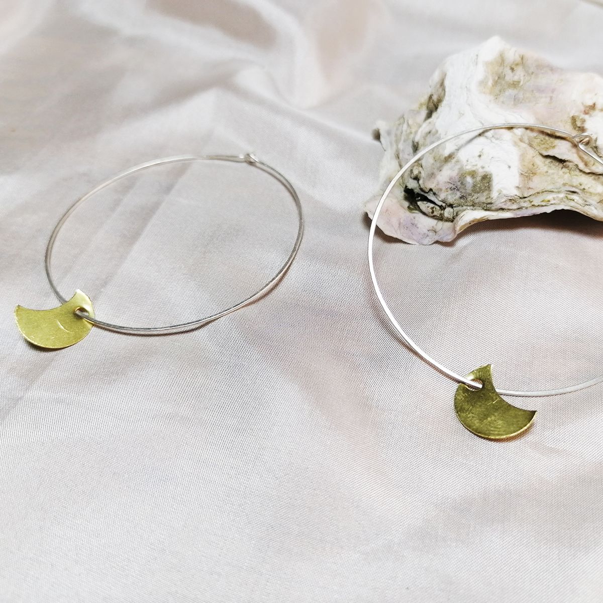 How To Make Wire Hoop Earrings & Customise Them