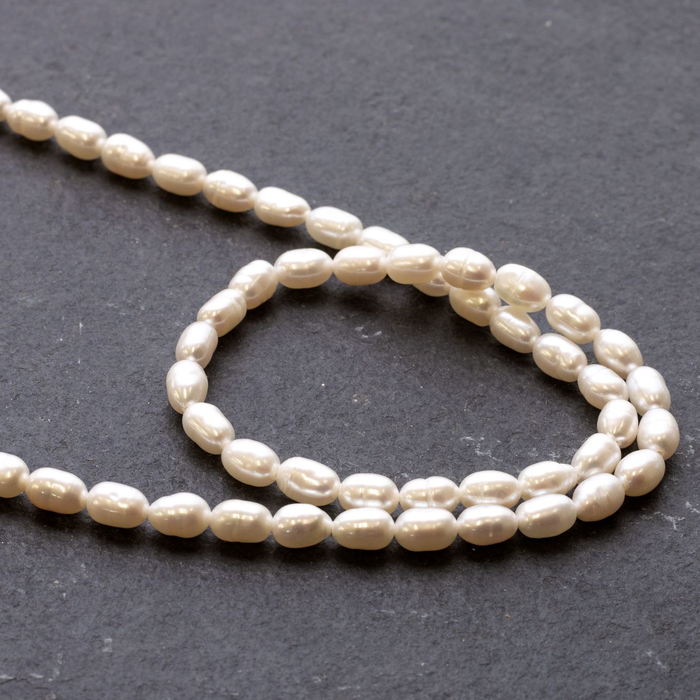 Long Ivory White Rice Oval Freshwater Pearls Beads for Jewellery Making