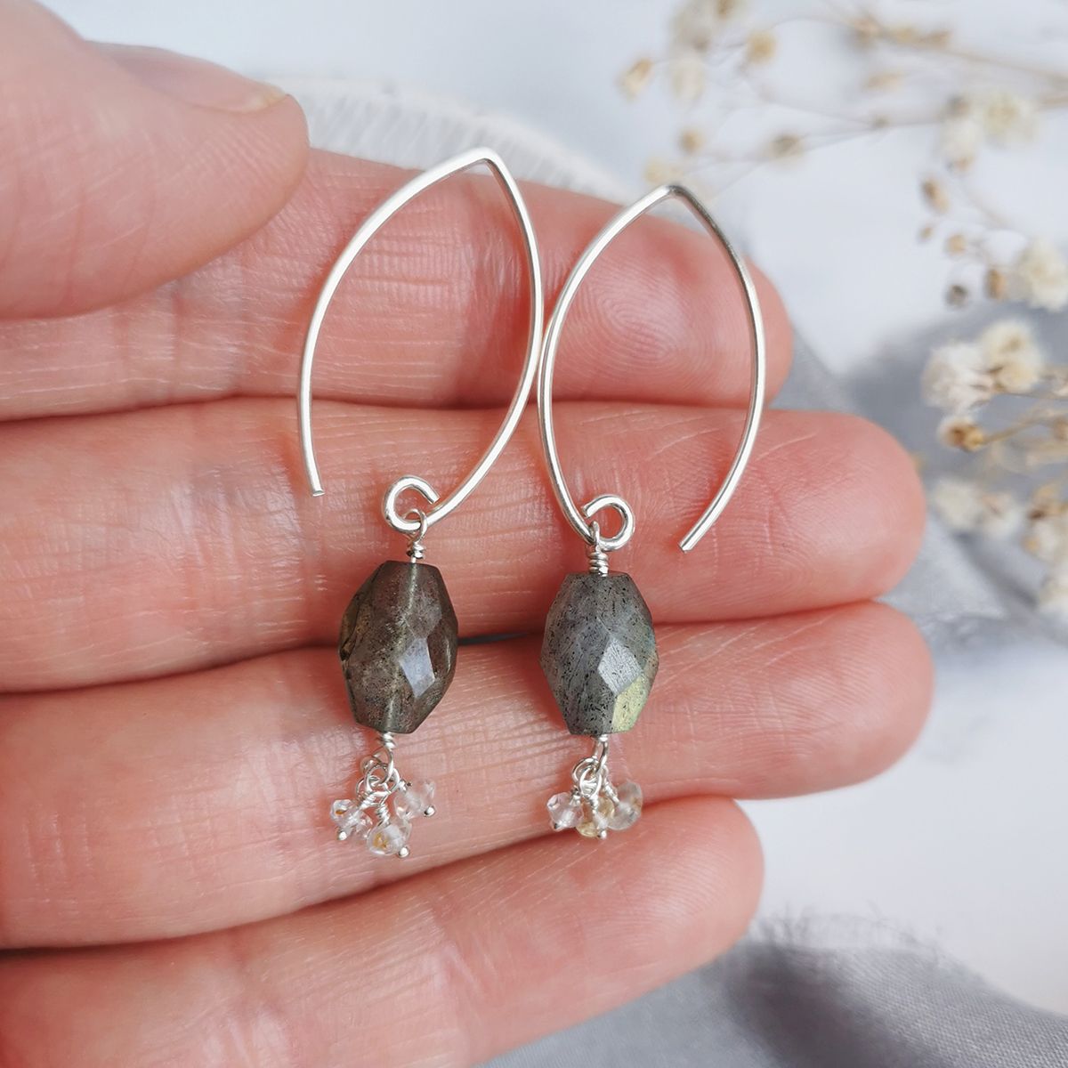 2 Ways To Make Wire Earrings