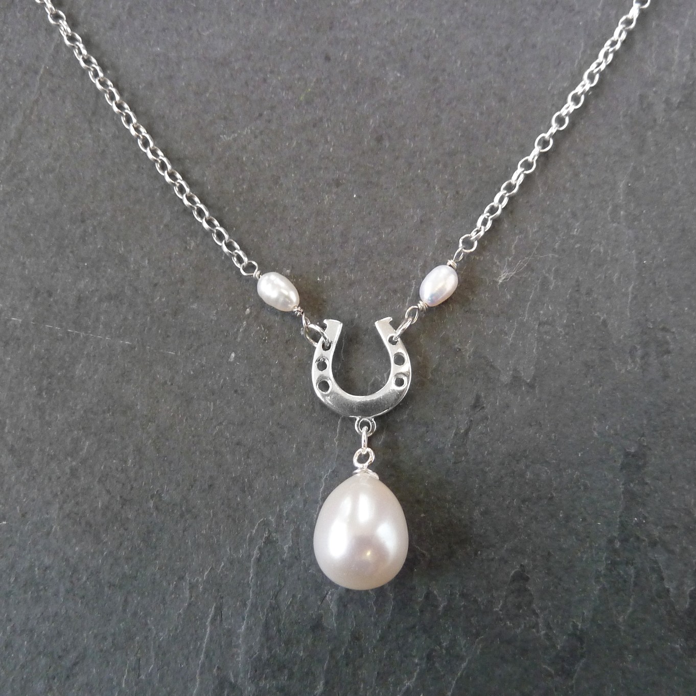 Lucky Silver Horseshoe Pearl Necklace