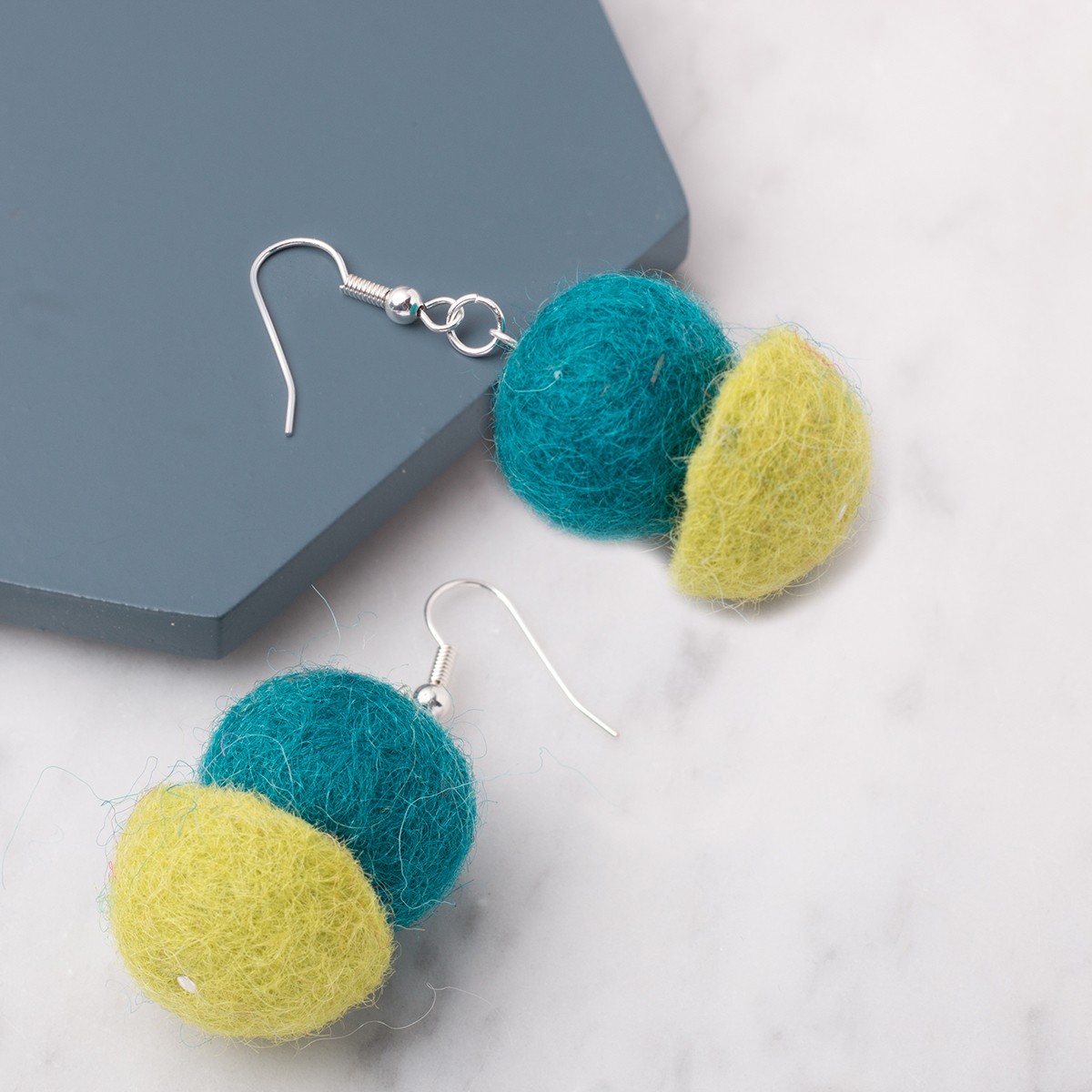 felt earrings