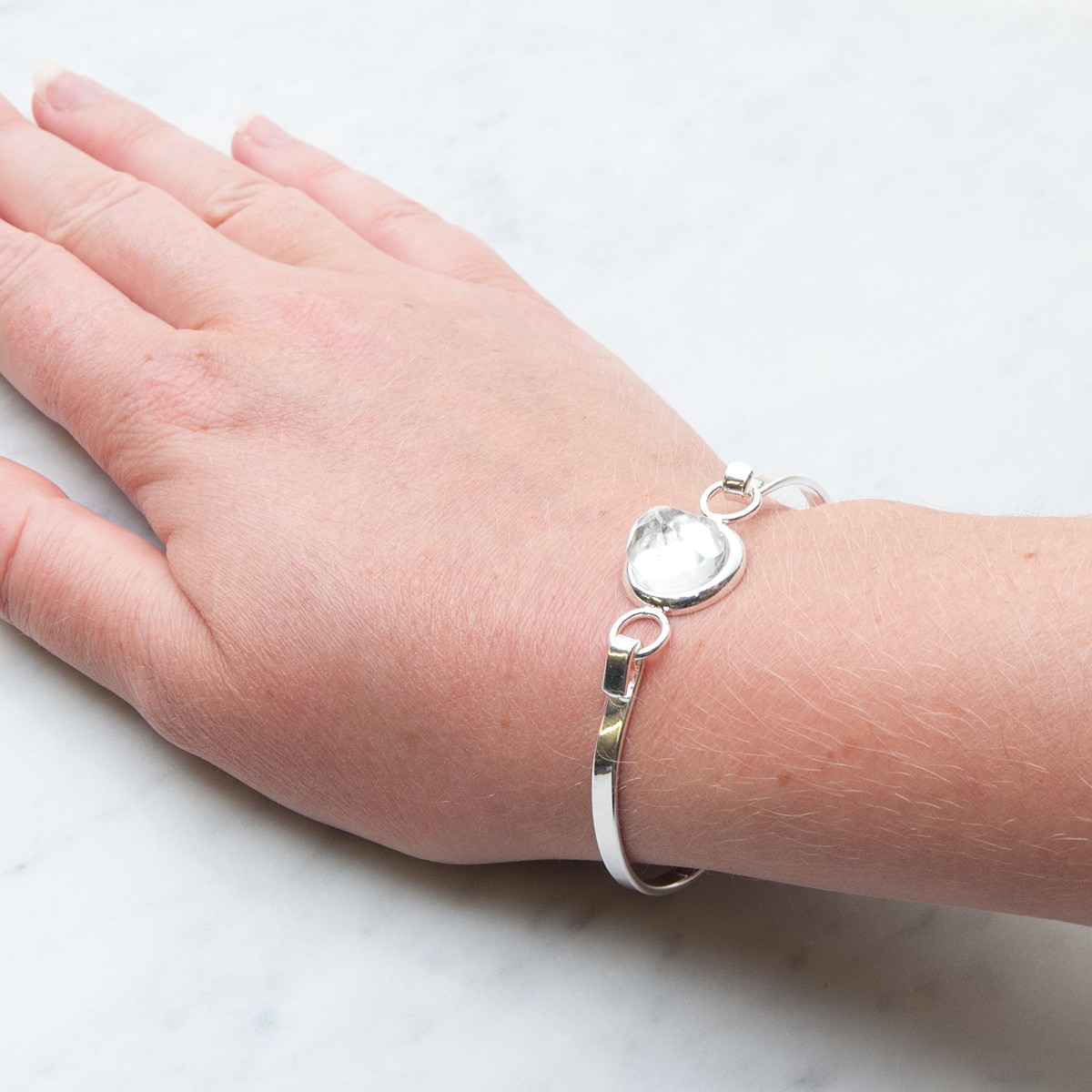 j124 bangle-hand.jpg