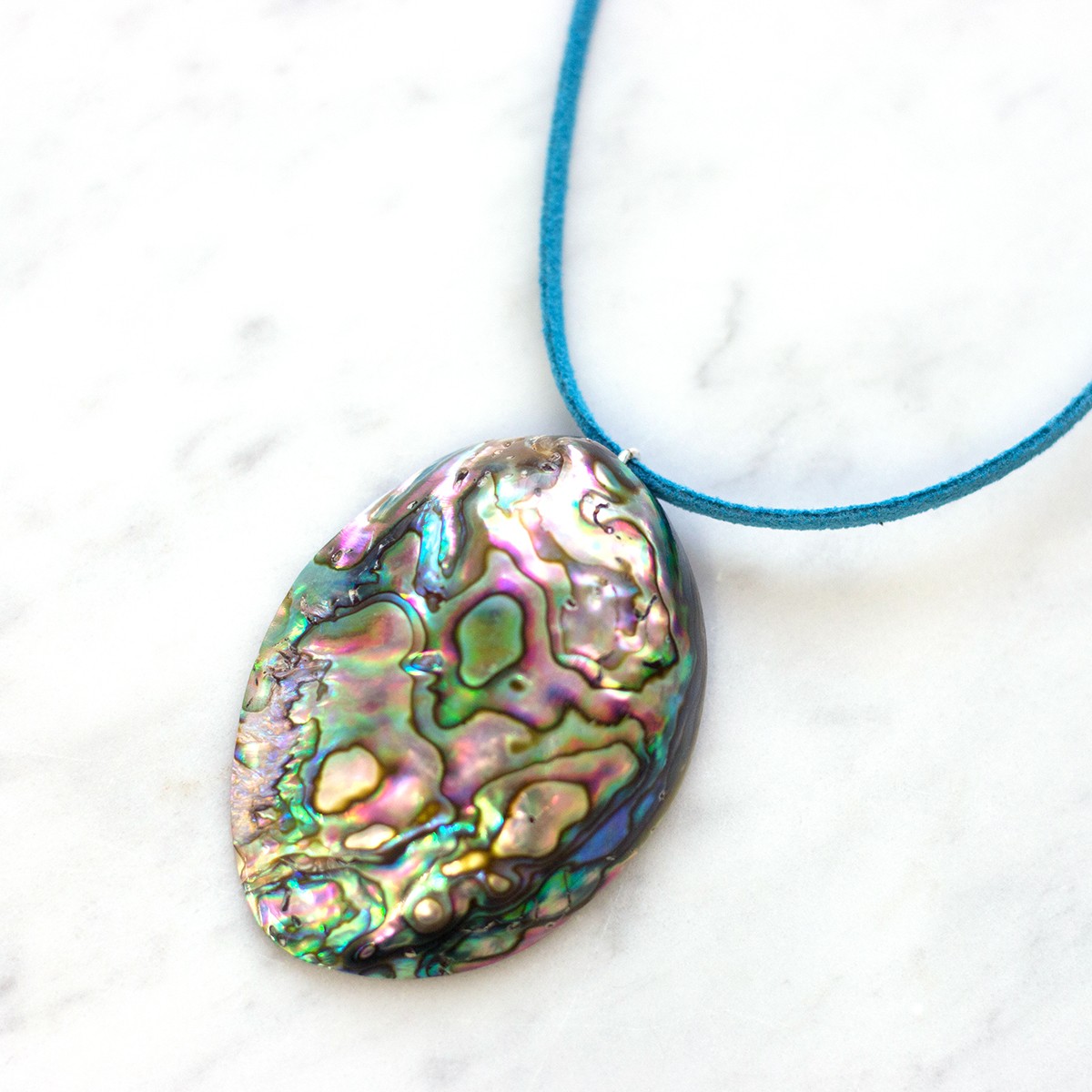 Paua Shell Oval Pendant Necklace