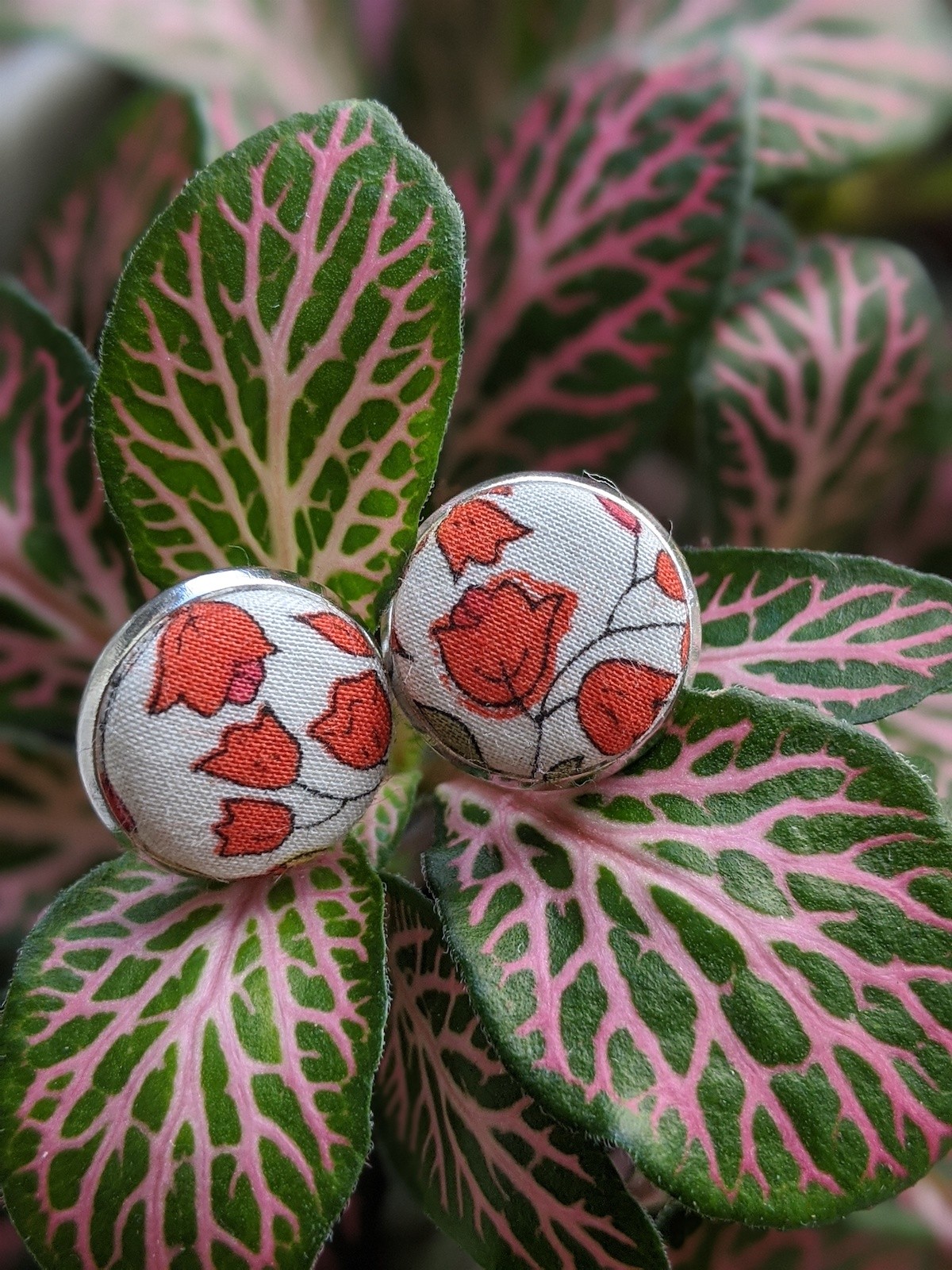 button jewellery