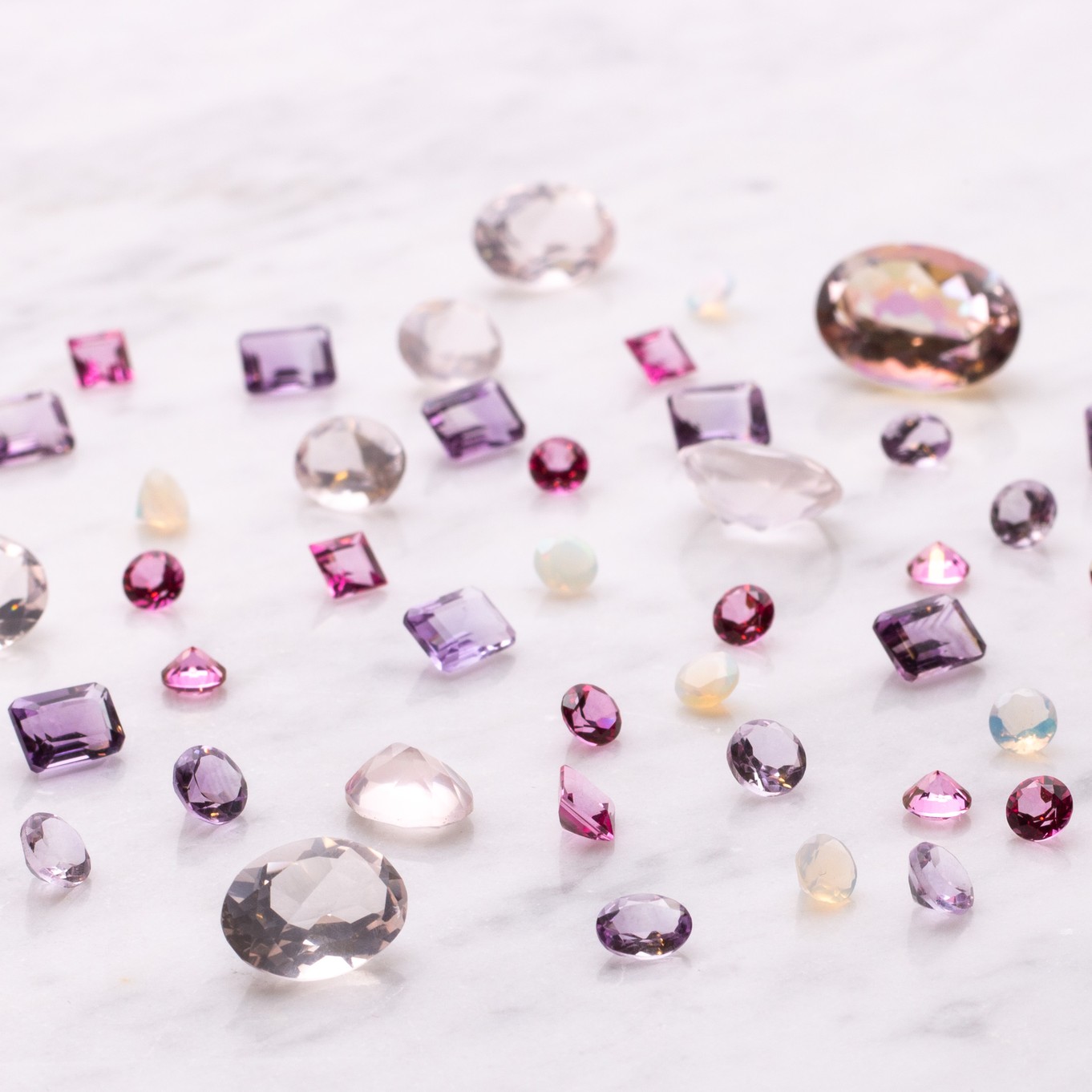 pink and pearl sale facteted stones z.jpg