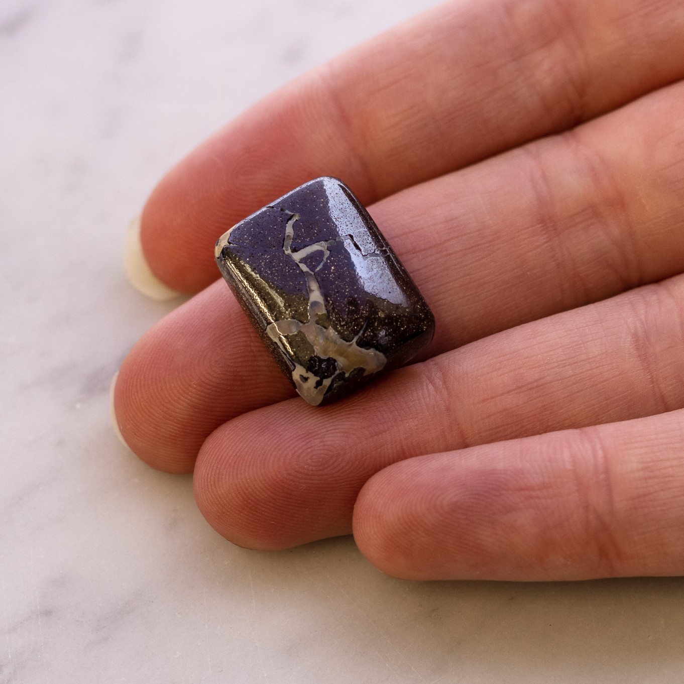 9092 hand image z.jpg