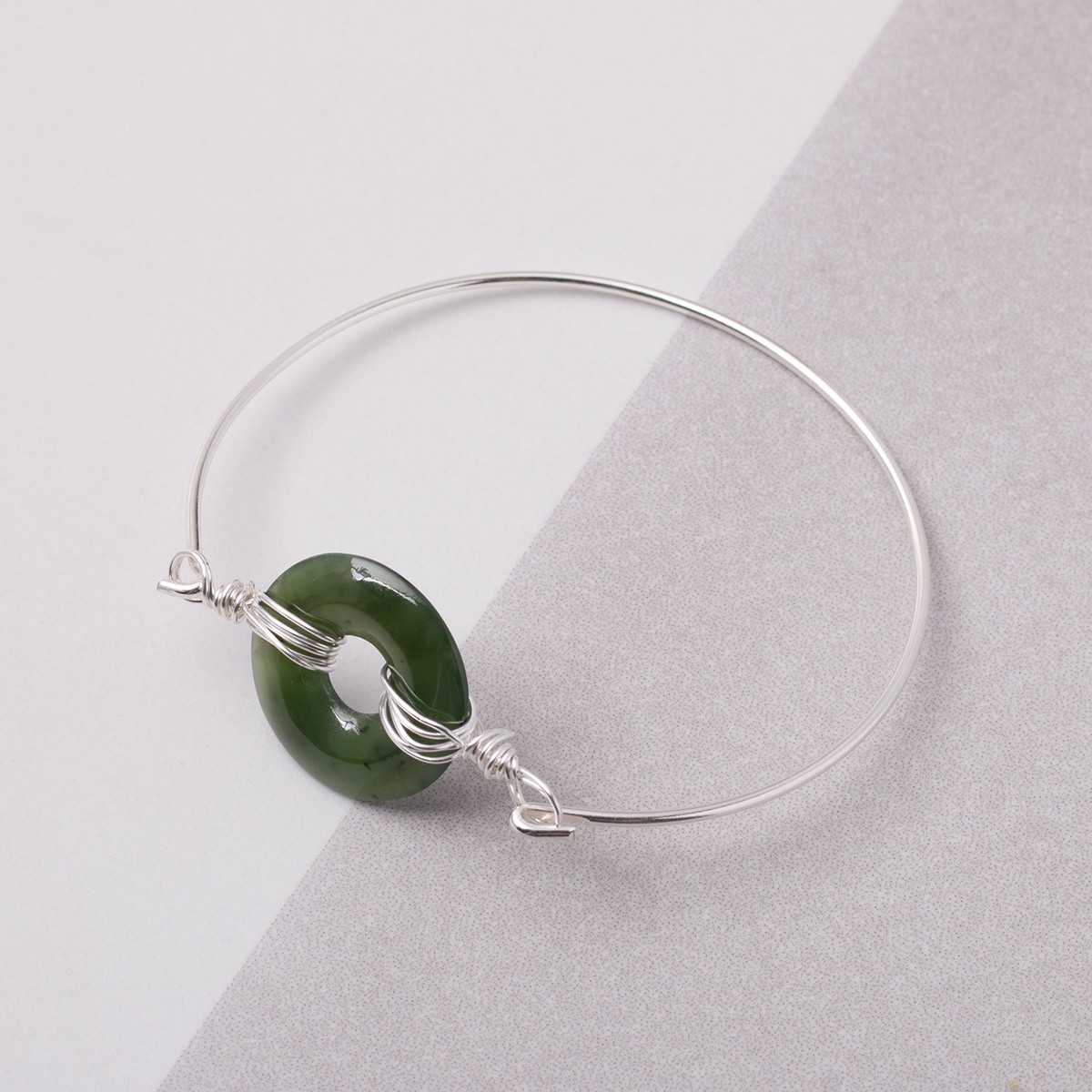 JADE WIRE WRAPPED DONUT BANGLE