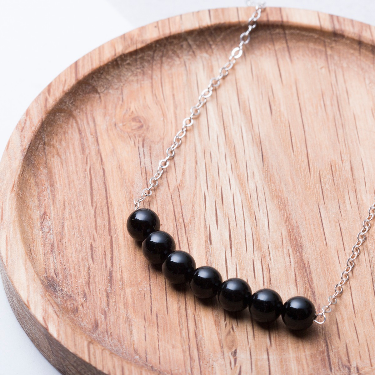 Onyx Bead Bar Necklace