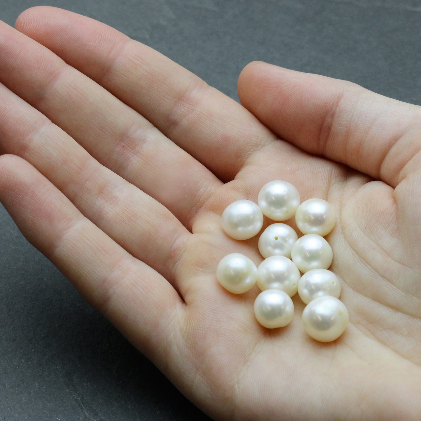 b253-roundish-white-pearl-beads-9mm-kernowcraft-example.jpg