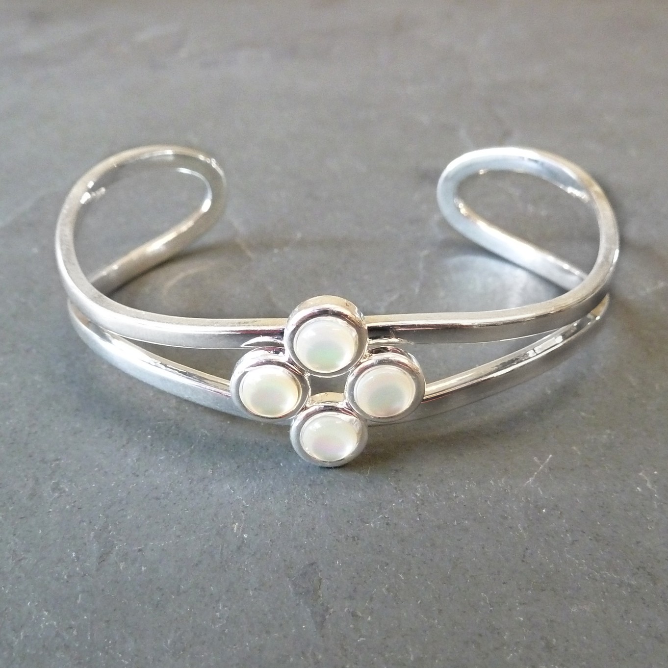 mtl-mother-of-pearl-wave-bracelete-kernowcraft.jpg