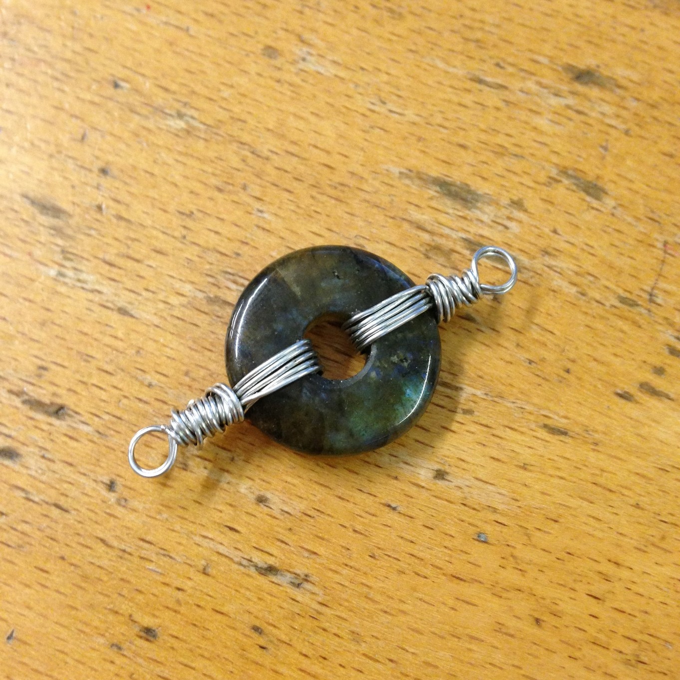 wire wrapping donut