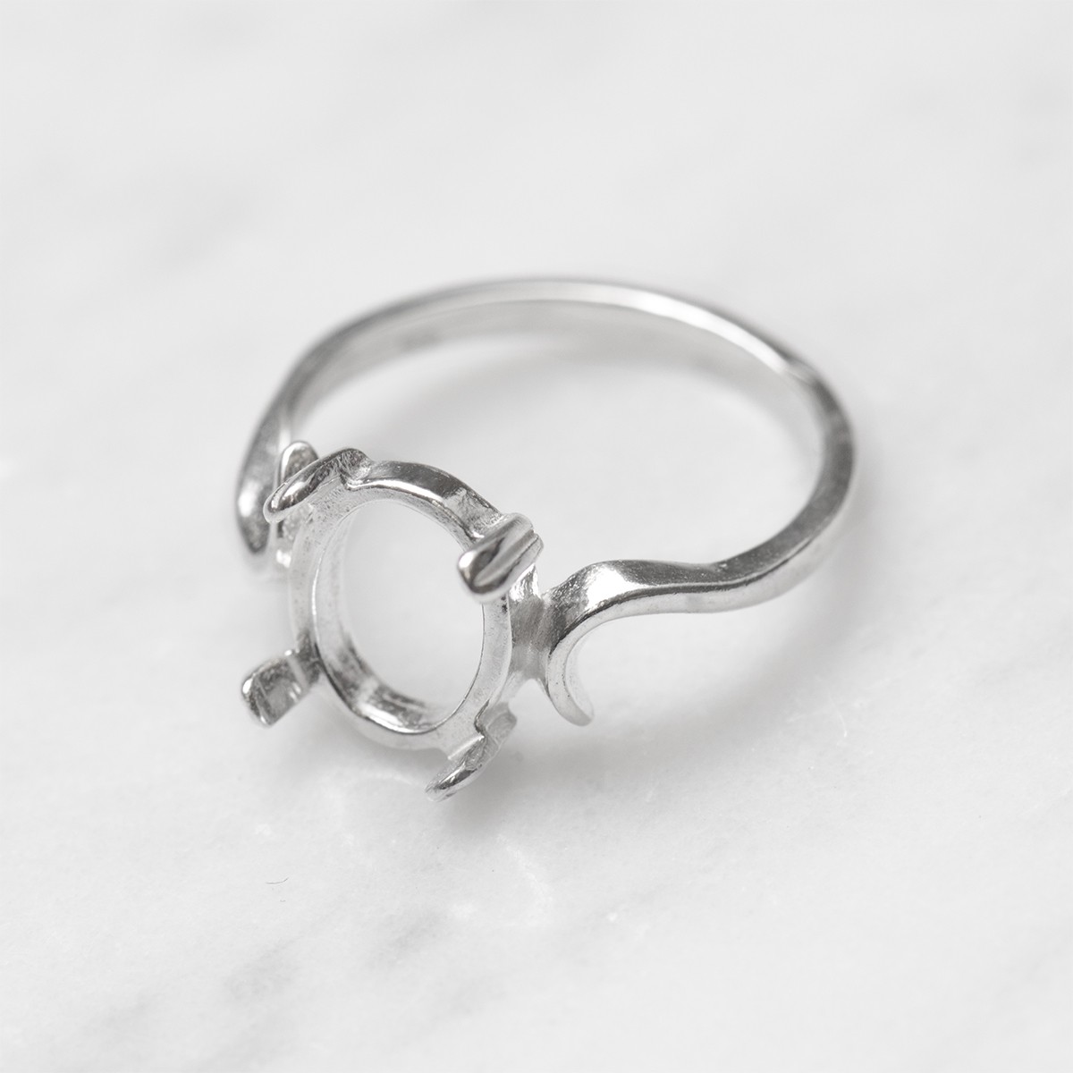 Sterling Silver Claw Ring for 10x8mm Oval Cabochon Stone