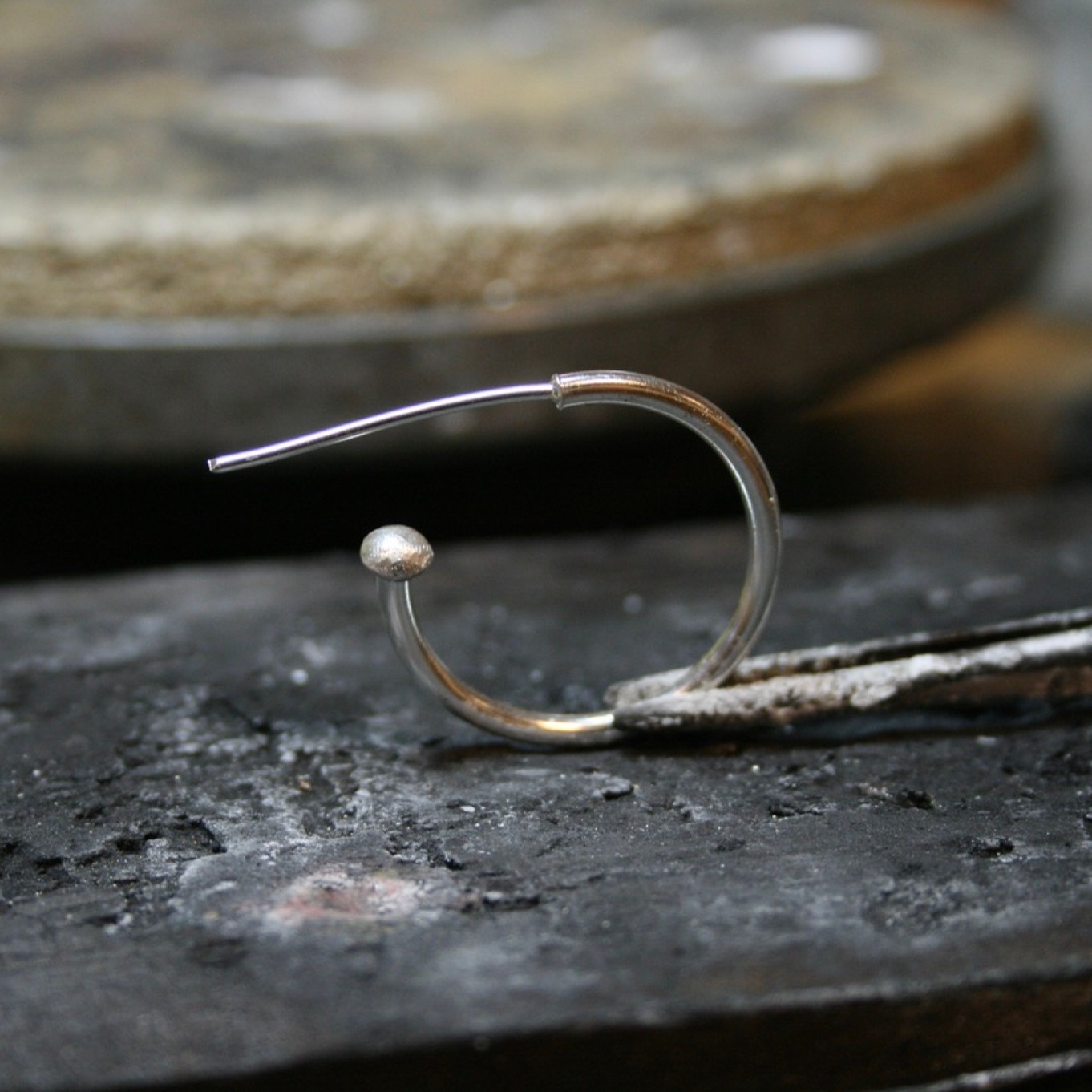 granulated hoop earring tutorial 10.jpg