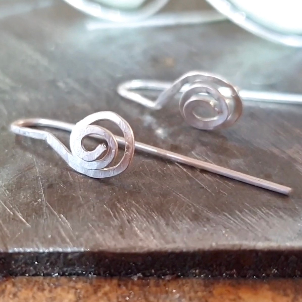 metal earring tutorial