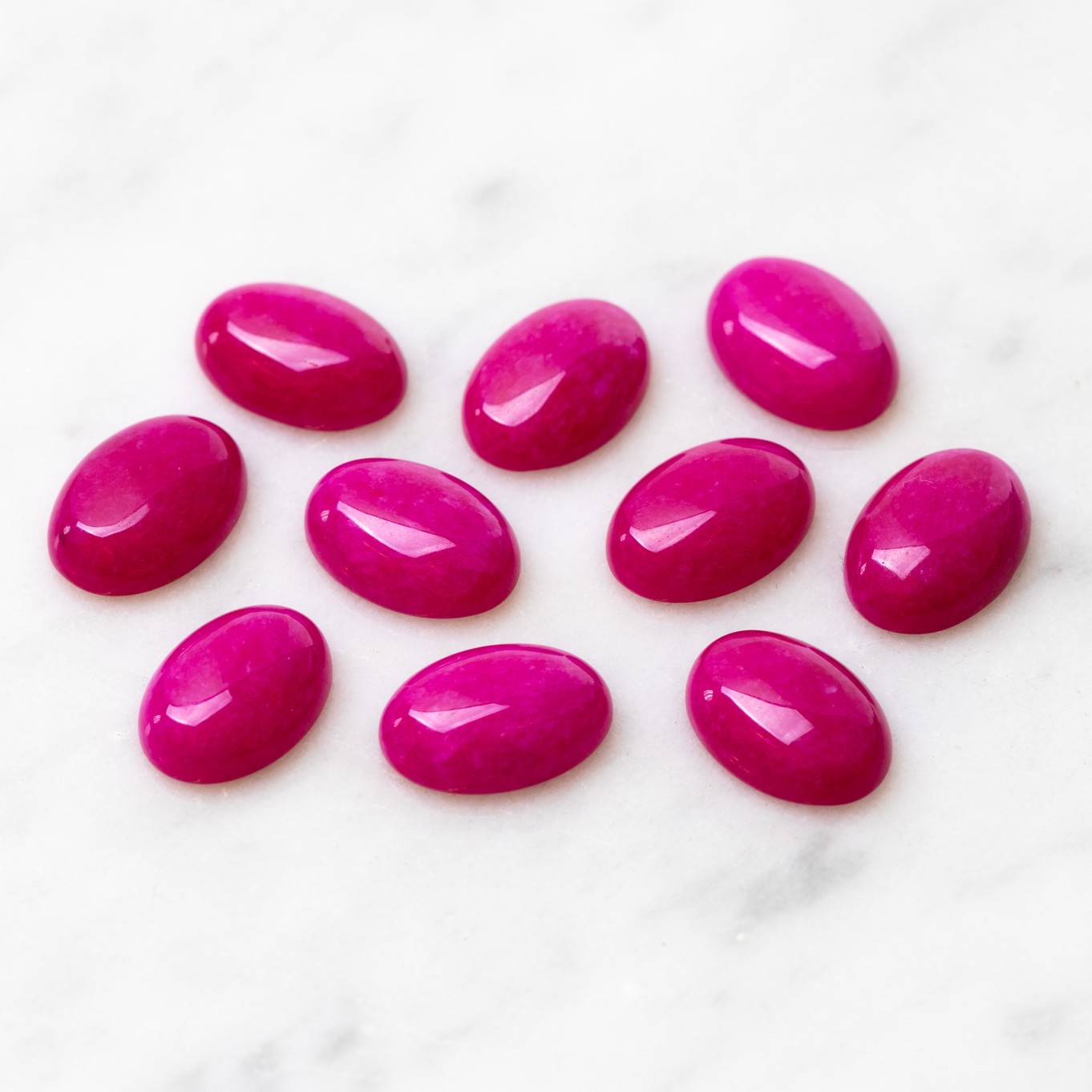 Fuchsia Pink Agate Cabochons 14x10mm Oval