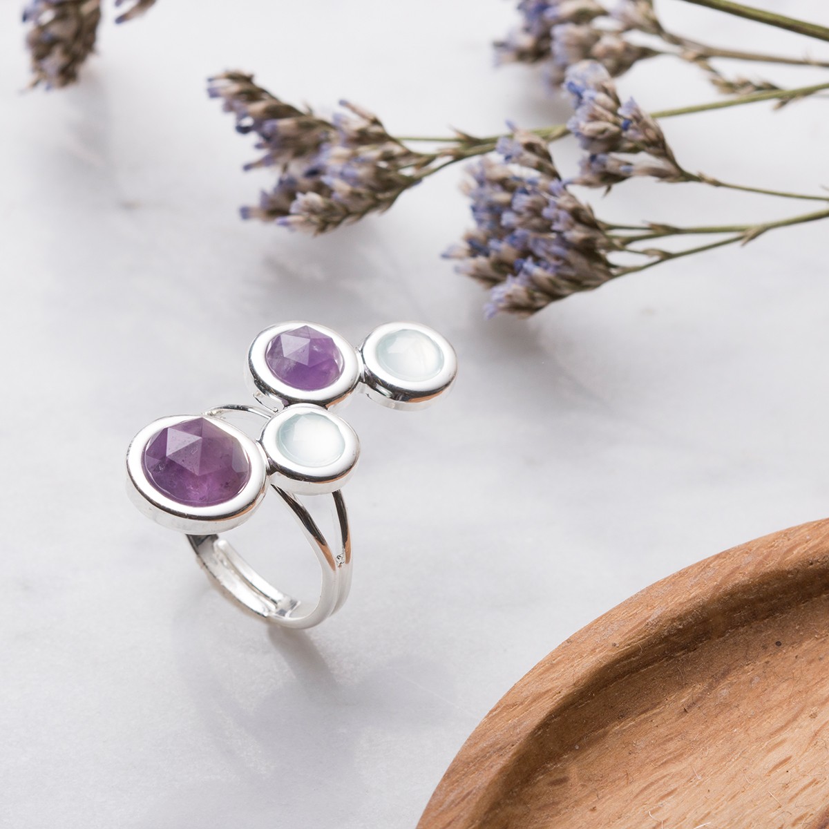 rose amethyst and chalcedony ring h185 h152 j116.jpg