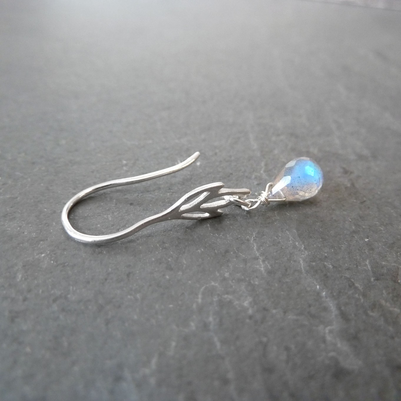 b376-labradorite-briolette-iris-earring-kernowcraft.jpg